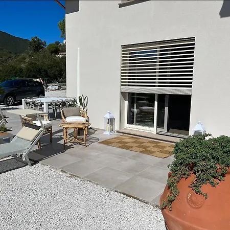Moderna Ecosostenibile Villa