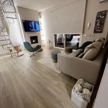 Moderna Ecosostenibile Villa